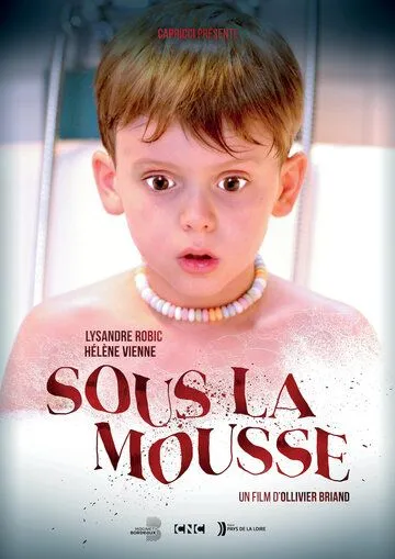 Под пеной / Sous la mousse (2019) фильм скачать через торрент в хорошем качестве