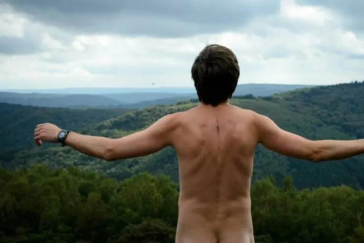 Чёрный медведь (2015) через торрент скачать Чёрный медведь (2015) фильм через торрент скачать