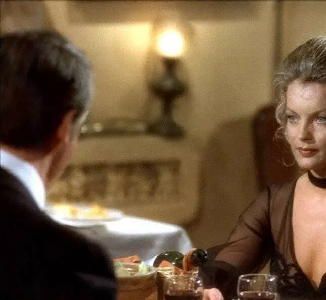 Сезар и Розали (1972) через торрент скачать Сезар и Розали (1972) фильм через торрент скачать