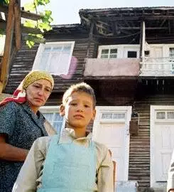 Все о Мустафе (2004) через торрент бесплатно Все о Мустафе (2004) фильм через торрент бесплатно