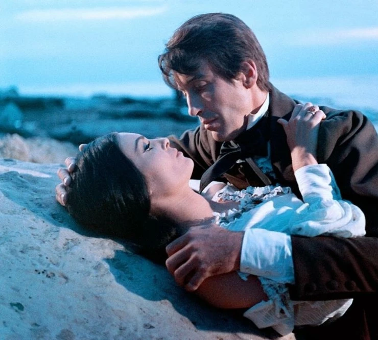 Плеть и тело (1963) через торрент бесплатно Плеть и тело (1963) фильм через торрент бесплатно