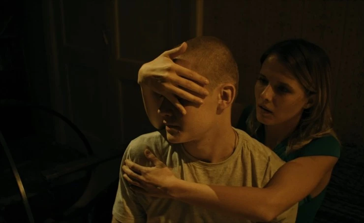 Путешествие на солнце и обратно (2025) через торрент скачать Путешествие на солнце и обратно (2025) сериал через торрент скачать