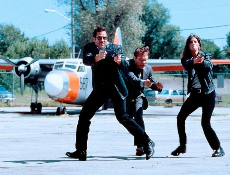 Воздушный спецназ (1998) через торрент скачать Воздушный спецназ (1998) фильм через торрент скачать