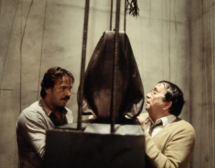 Вниз (1984) через торрент скачать Вниз (1984) фильм через торрент скачать