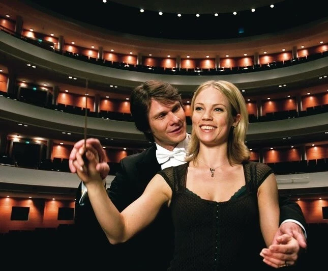 Сольное выступление (2007) в хорошем качестве через торрент Сольное выступление (2007) фильм в хорошем качестве через торрент