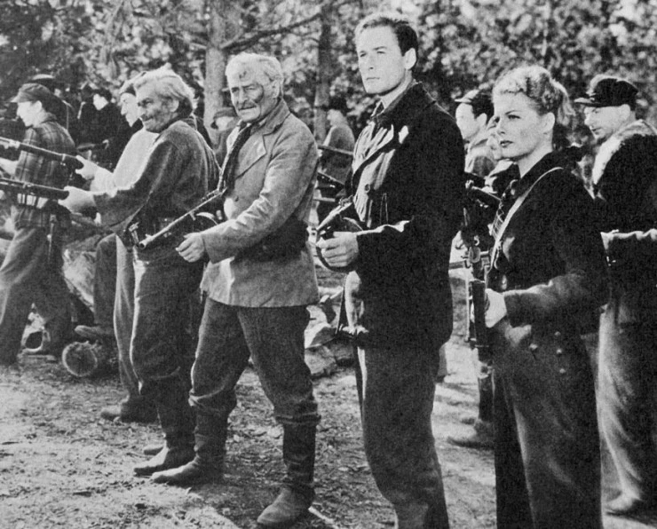 Край тьмы (1943) через торрент скачать Край тьмы (1943) фильм через торрент скачать