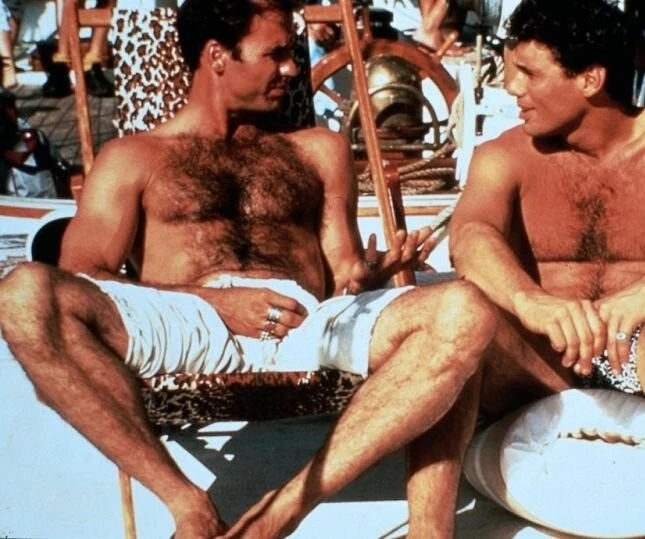 Жрица страсти (1993) через торрент скачать Жрица страсти (1993) фильм через торрент скачать