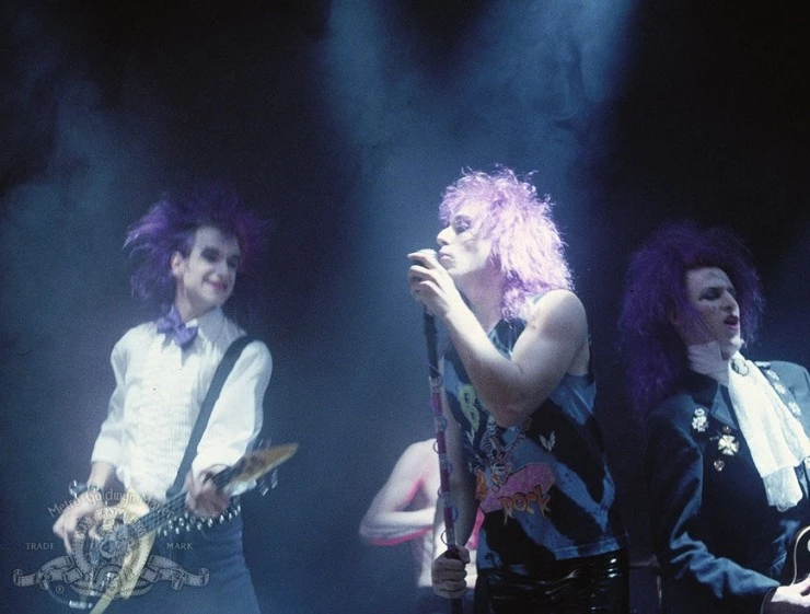 Ярость в клетке (1990) через торрент бесплатно Ярость в клетке (1990) фильм через торрент бесплатно