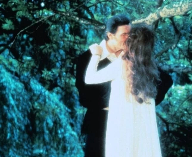 Дракула (1974) через торрент бесплатно Дракула (1974) фильм через торрент бесплатно