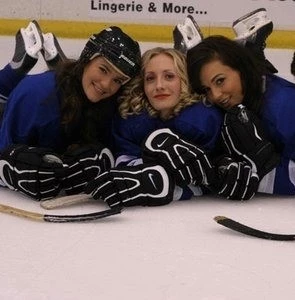 Шайбу! Шайбу! (2006) через торрент скачать Шайбу! Шайбу! (2006) фильм через торрент скачать