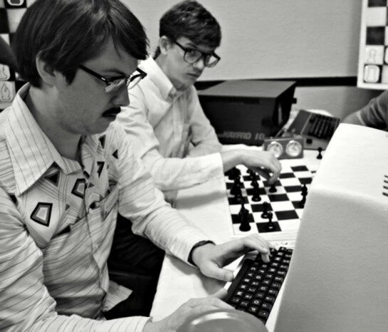 Компьютерные шахматы (2013) через торрент бесплатно Компьютерные шахматы (2013) фильм через торрент бесплатно