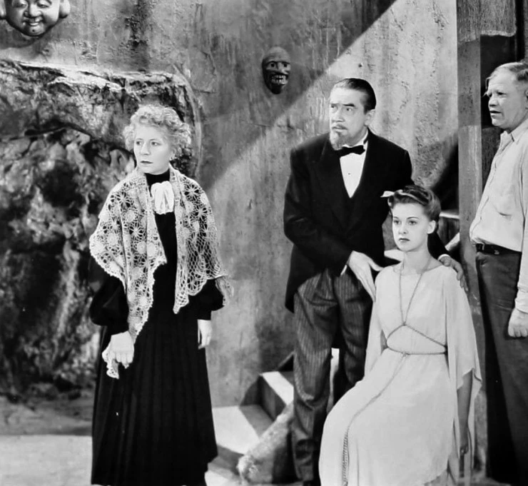 Человек-вуду (1944) через торрент скачать Человек-вуду (1944) фильм через торрент скачать