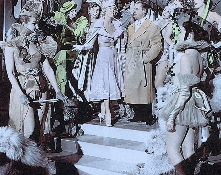 Апрель в Париже (1952) в хорошем качестве через торрент Апрель в Париже (1952) фильм в хорошем качестве через торрент