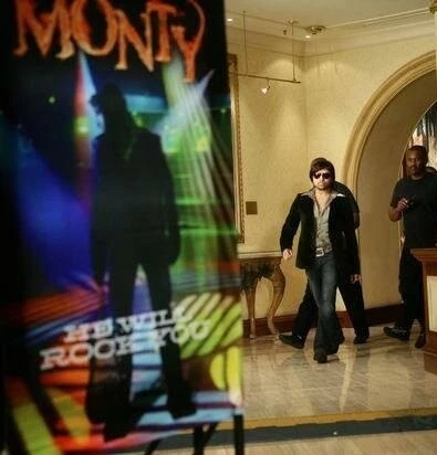 Долг (2008) в хорошем качестве через торрент Долг (2008) фильм в хорошем качестве через торрент