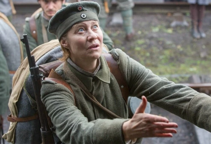 Эрна на войне (2020) через торрент бесплатно Эрна на войне (2020) фильм через торрент бесплатно