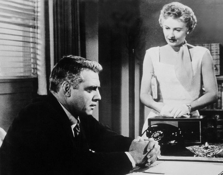 Преступление страсти (1956) через торрент бесплатно Преступление страсти (1956) фильм через торрент бесплатно