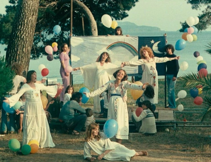 Одна поет, другая нет (1976) через торрент скачать Одна поет, другая нет (1976) фильм через торрент скачать