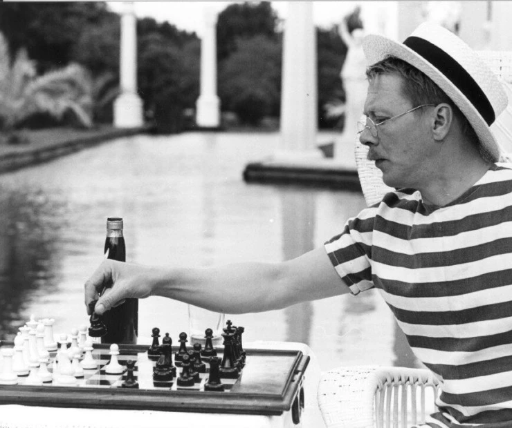 Не говоря о всех этих женщинах (1964) в хорошем качестве через торрент Не говоря о всех этих женщинах (1964) фильм в хорошем качестве через торрент